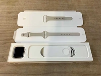 Apple - se - smartwatch gps starlight aluminium - afbeelding 4 van  7