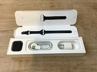 Apple - series 5- smartwatch gps space gray aluminium - afbeelding 4 van  7
