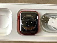 Apple - series 6 - smartwatch gps red aluminium - afbeelding 6 van  7