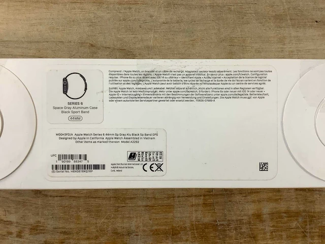 Apple - series 6 - smartwatch gps space gray aluminium - afbeelding 3 van  7