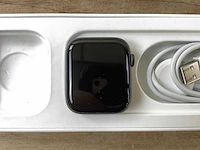 Apple - series 6 - smartwatch gps+ space gray aluminium - afbeelding 5 van  7