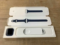 Apple - series 7 - smartwatch gps+ blue aluminium - afbeelding 4 van  7