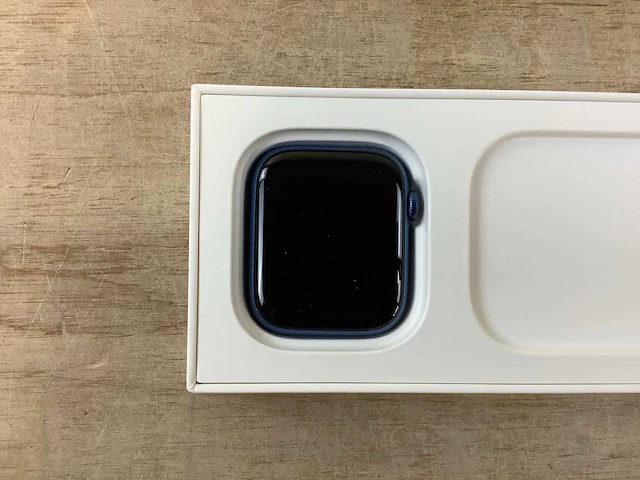 Apple - series 7 - smartwatch gps blue aluminium - afbeelding 5 van  7