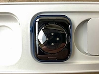 Apple - series 7 - smartwatch gps+ blue aluminium - afbeelding 6 van  7