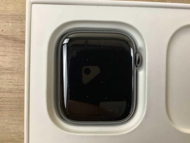 Apple - series 7 - smartwatch gps+ graphite stainless steel - afbeelding 5 van  7