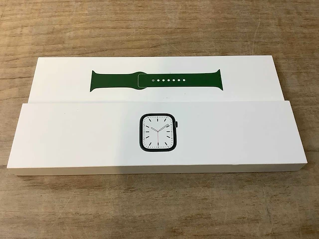 Apple - series 7 - smartwatch gps + green aluminium - afbeelding 3 van  7