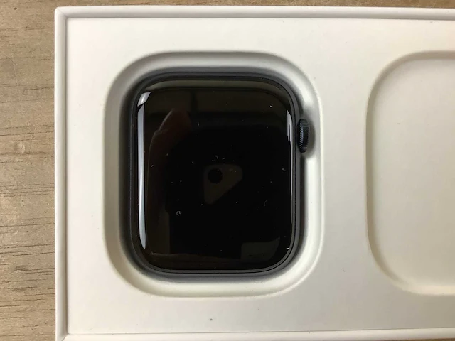 Apple - series 7 - smartwatch gps+ midnight aluminium - afbeelding 5 van  6