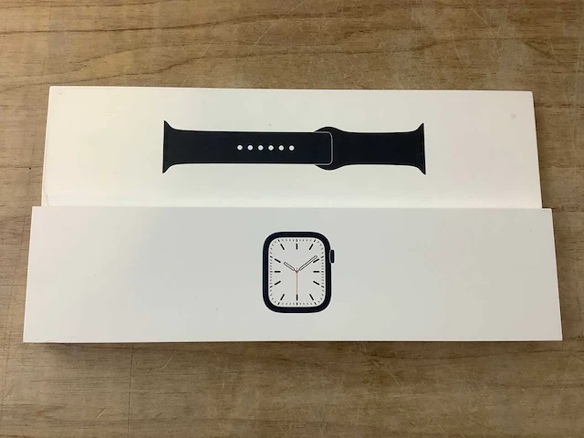 Apple - series 7 - smartwatch gps+ midnight aluminium - afbeelding 3 van  7