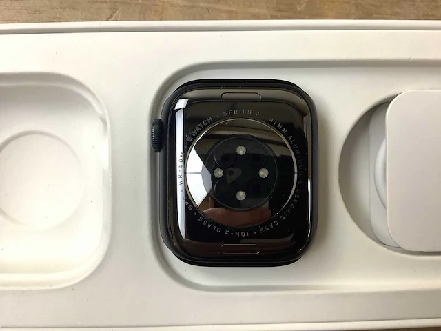 Apple - series 7 - smartwatch gps midnight aluminium - afbeelding 6 van  7
