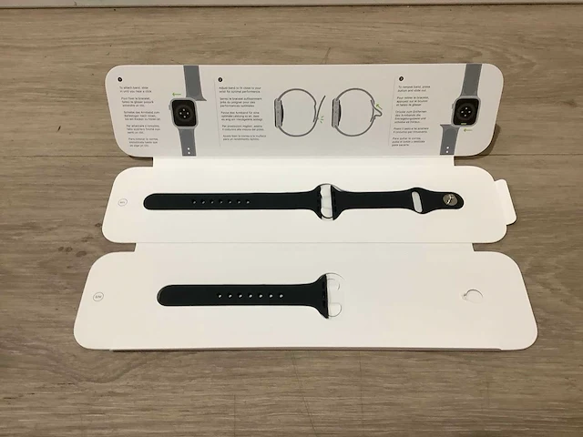 Apple - series 7 - smartwatch gps midnight aluminium - afbeelding 8 van  8