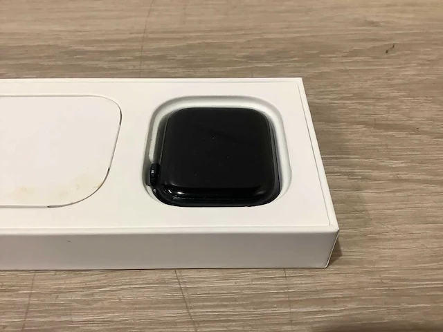 Apple - series 7 - smartwatch gps midnight aluminium - afbeelding 5 van  7