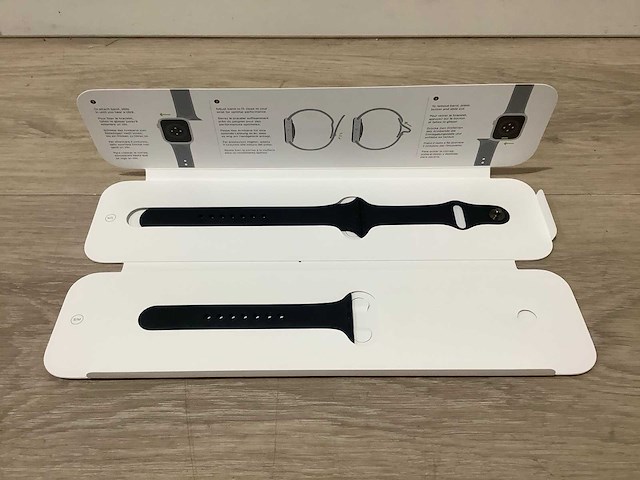 Apple - series 7 - smartwatch gps midnight aluminium - afbeelding 9 van  9