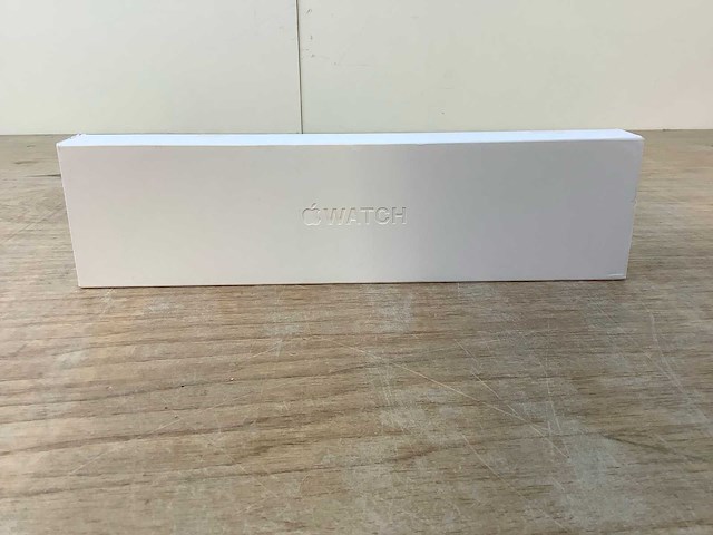 Apple - series 7 - smartwatch gps+ silver stainless steel - afbeelding 2 van  7