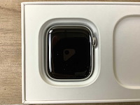 Apple - series 7 - smartwatch gps+ silver stainless steel - afbeelding 5 van  7