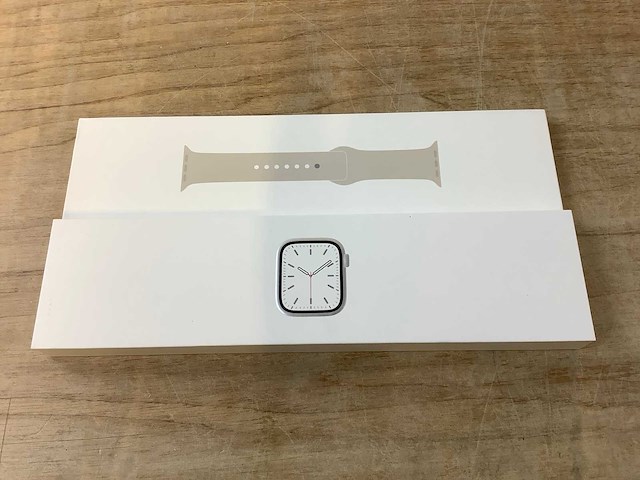 Apple - series 7 - smartwatch gps+ silver stainless steel - afbeelding 3 van  7