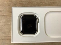 Apple - series 7 - smartwatch gps starlight aluminium - afbeelding 5 van  7
