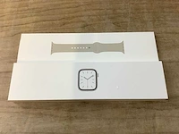 Apple - series 7 - smartwatch gps+ starlight aluminium - afbeelding 3 van  7