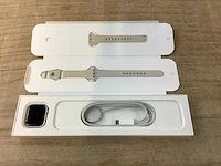 Apple - series 7 - smartwatch gps+ starlight aluminium - afbeelding 4 van  7