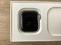 Apple - series 7 - smartwatch gps+ starlight aluminium - afbeelding 5 van  7