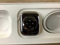 Apple - series 7 - smartwatch gps+ starlight aluminium - afbeelding 6 van  7