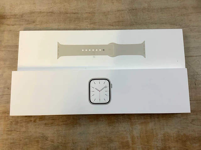 Apple - series 7 - smartwatch gps+ starlight aluminium - afbeelding 2 van  7