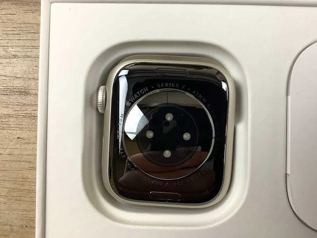 Apple - series 7 - smartwatch gps+ starlight aluminium - afbeelding 6 van  7