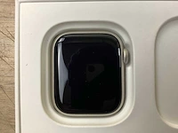 Apple - series 7 - smartwatch gps+ starlight aluminium - afbeelding 5 van  7