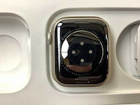 Apple - series 7 - smartwatch gps+ starlight aluminium - afbeelding 6 van  7