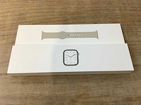 Apple - series 7 - smartwatch gps+ starlight aluminium - afbeelding 3 van  7