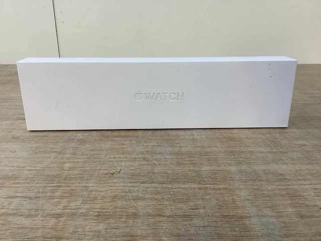 Apple - series 7- smartwatch gps midnight aluminium - afbeelding 2 van  3