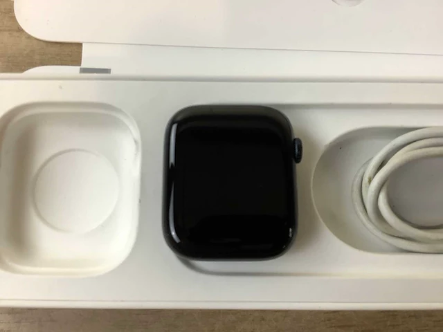 Apple - series 7- smartwatch gps midnight aluminium - afbeelding 5 van  7