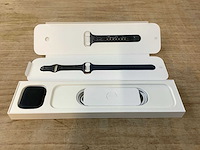 Apple - series 7- smartwatch gps midnight aluminium - afbeelding 5 van  7