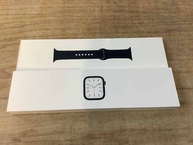 Apple - series 7- smartwatch gps midnight aluminium - afbeelding 2 van  7