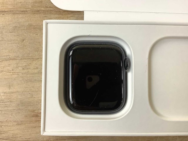 Apple - series 7- smartwatch gps midnight aluminium - afbeelding 5 van  7