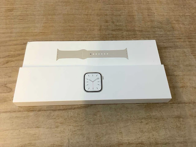 Apple - series 7- smartwatch gps+ silver stainless steel - afbeelding 3 van  7