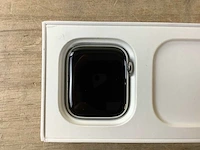 Apple - series 7- smartwatch gps+ silver stainless steel - afbeelding 5 van  7