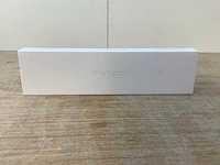 Apple - series 7- smartwatch gps starlight aluminium - afbeelding 2 van  7