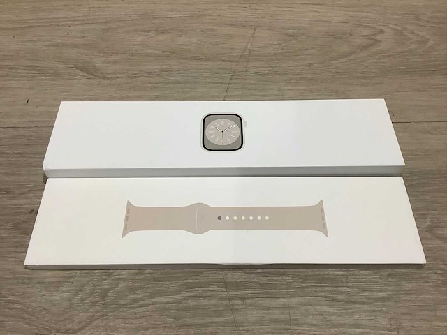 Apple - series 8 - smartwatch gps aluminium starlight - afbeelding 3 van  8