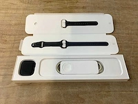 Apple - series 8 - smartwatch gps+ midnight aluminium - afbeelding 3 van  6