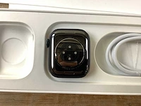Apple - series 8 - smartwatch gps + midnight aluminium - afbeelding 6 van  7