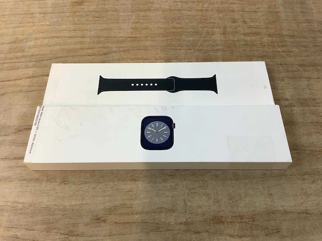 Apple - series 8 - smartwatch gps + midnight aluminium - afbeelding 2 van  6