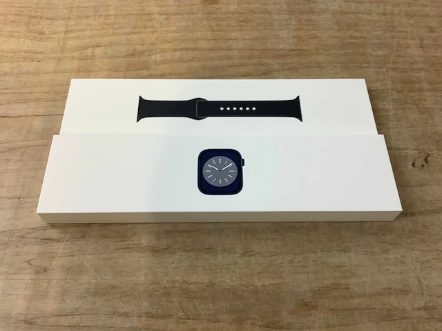 Apple - series 8 - smartwatch gps midnight aluminium - afbeelding 3 van  7