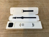 Apple - series 8 - smartwatch gps midnight aluminium - afbeelding 4 van  7
