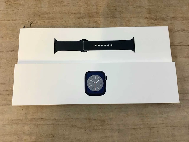 Apple - series 8 - smartwatch gps+ midnight aluminium - afbeelding 3 van  7