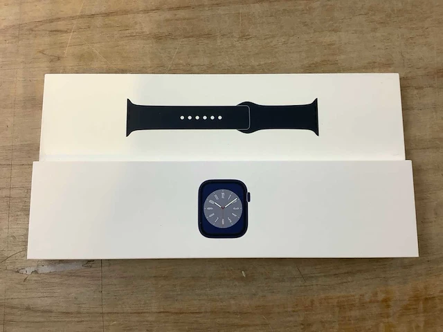 Apple - series 8 - smartwatch gps midnight aluminium - afbeelding 3 van  7