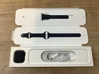 Apple - series 8 - smartwatch gps midnight aluminium - afbeelding 4 van  7