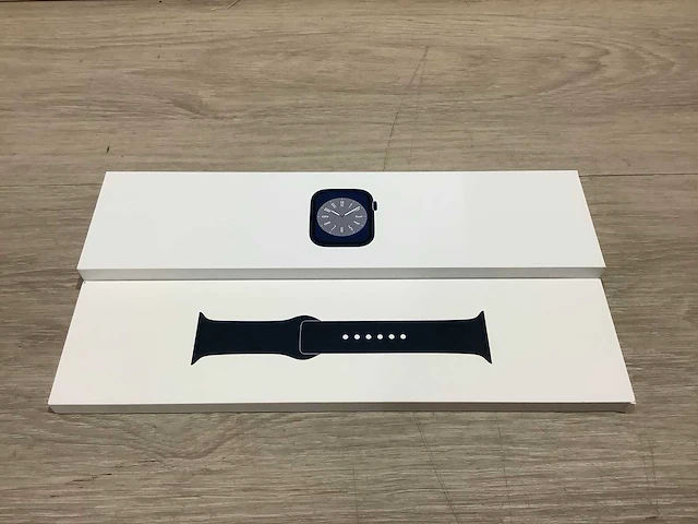 Apple - series 8 - smartwatch gps midnight aluminium - afbeelding 3 van  7