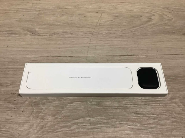 Apple - series 8 - smartwatch gps midnight aluminium - afbeelding 4 van  7