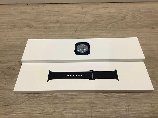 Apple - series 8 - smartwatch gps midnight aluminium - afbeelding 3 van  8
