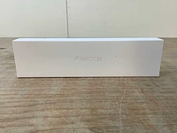 Apple - series 8 - smartwatch gps starlight aluminium - afbeelding 2 van  7